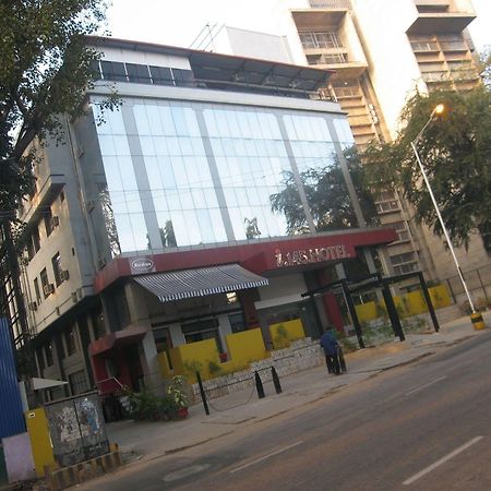 Istay Hotels Infantry Road Bangalore Bagian luar foto