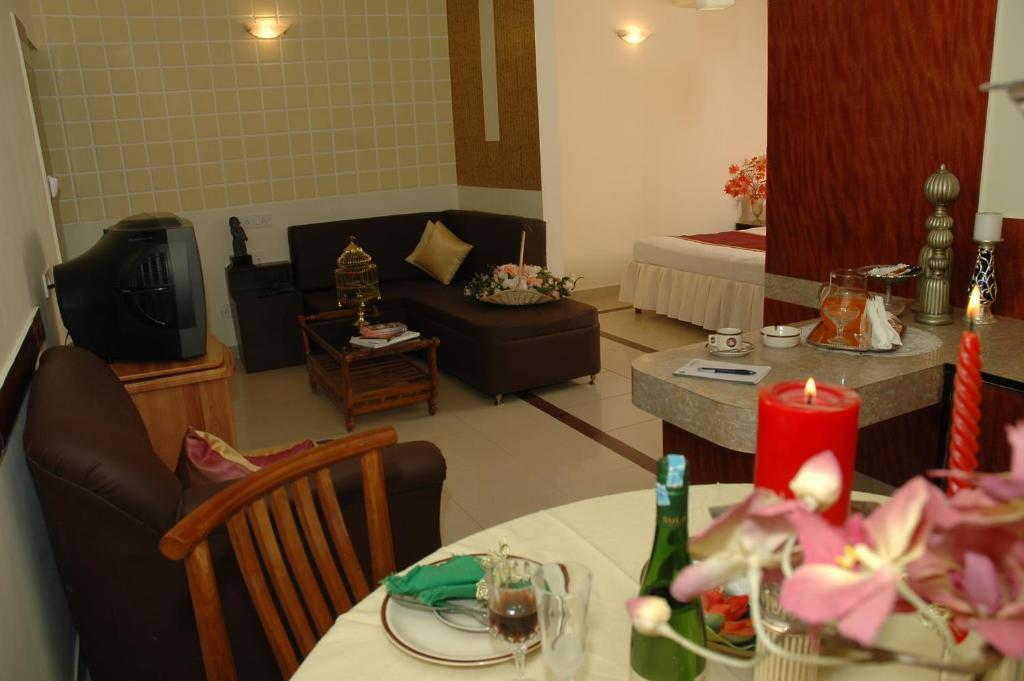 Istay Hotels Infantry Road Bangalore Bagian luar foto